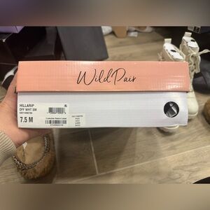 Wild Pair Coral and White Shoe Box